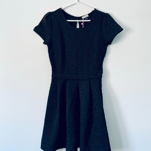 NWT Mismash Black Textured Floral Print Dress - Picture 2 of 5